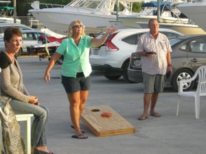 Islamorda - meting the Marina friends - Sue playing cornhole