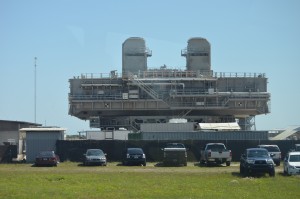 Crawler to transport rockets